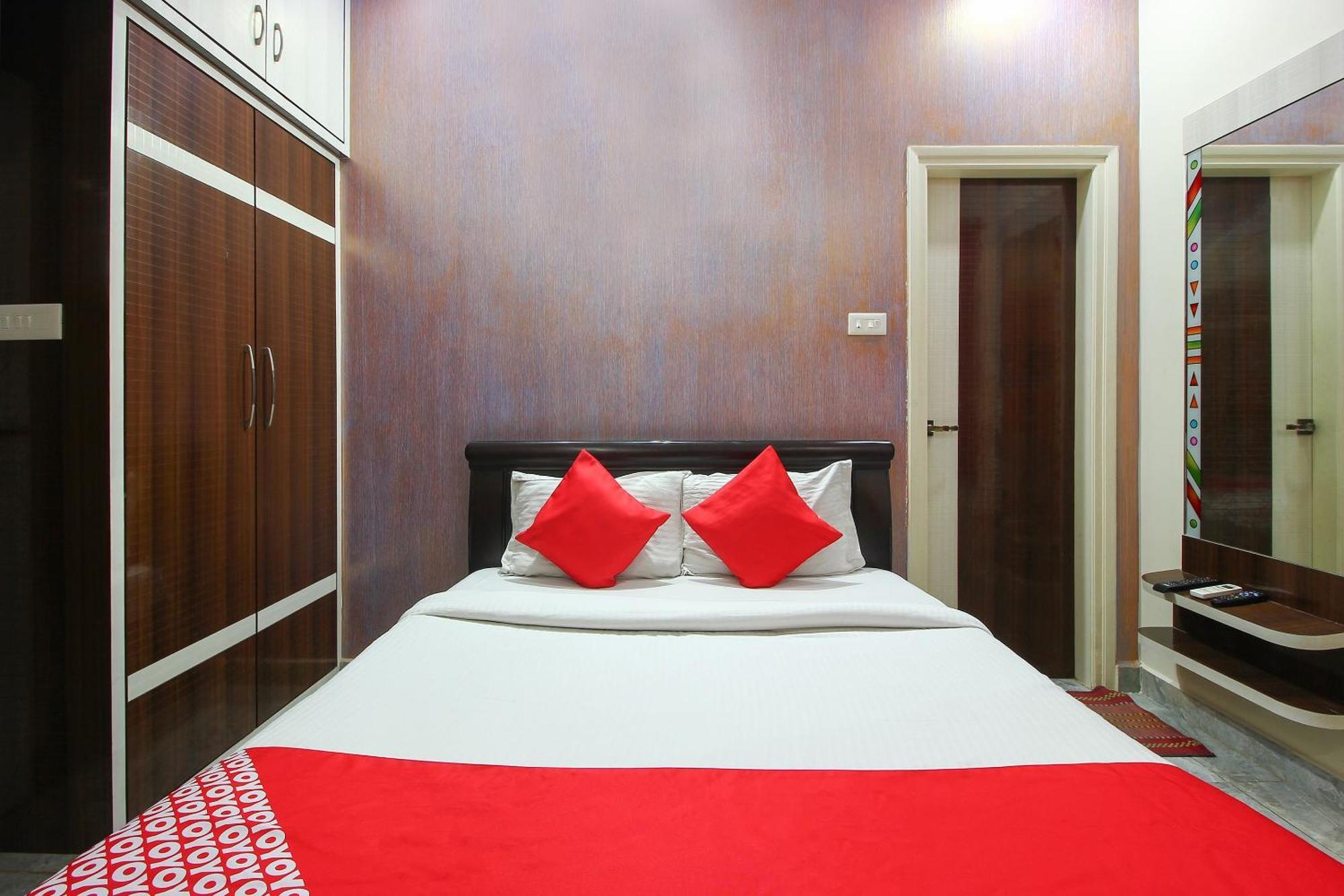 Готель Collection O Madhapur Kondapur  Екстер'єр фото